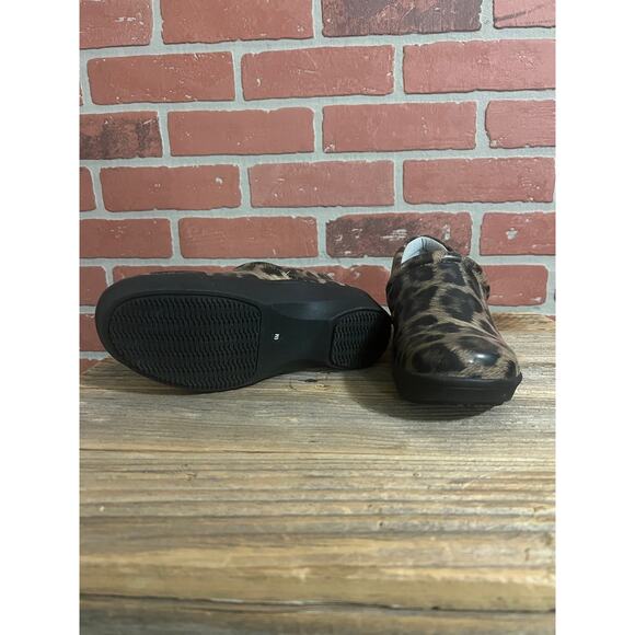 Giani Bernini | NWOT Brown Leopard Print Cavvell Platform Slip On Clogs - Picture 3 of 5